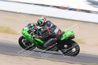 media/Oct-09-2022-SoCal Trackdays (Sun) [[95640aeeb6]]/Turn 15 Inside Distant Pans (1145am)/